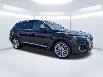 New 2025 Audi Q7 3.0T Premium Plus