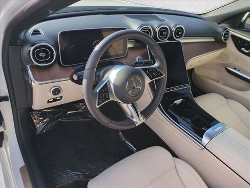 Used 2024 Mercedes-Benz C 300 Sedan image 10