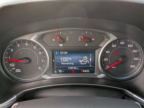 Used 2021 Chevrolet Equinox LT image 24