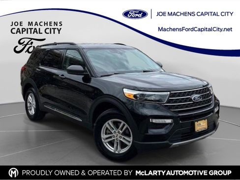 Certified 2023 Ford Explorer XLT w/ Equipment Group 202A AWD/4WD image 1