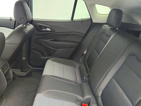 Used 2025 Chevrolet Trax LT w/ Driver Confidence Package image 19