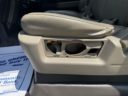 Used 2009 Ford F150 XL RWD image 19