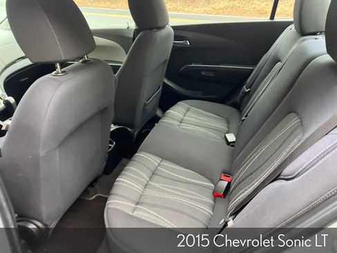 Used 2015 Chevrolet Sonic LT image 23