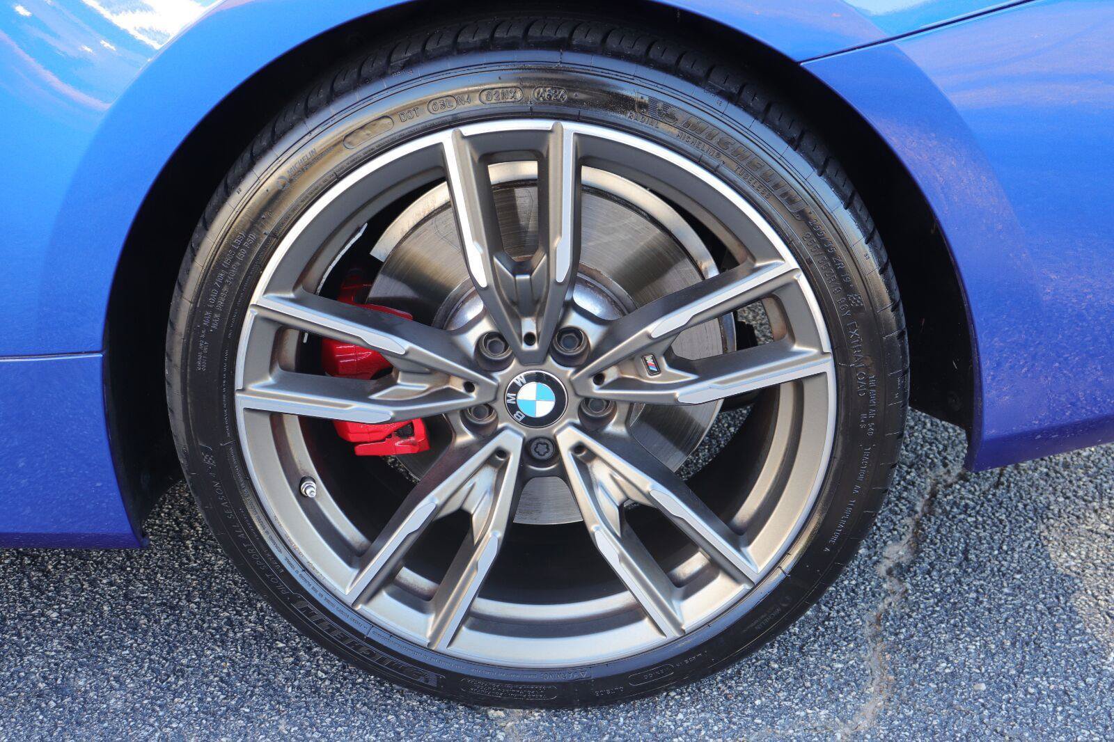 Used 2024 BMW M440i Coupe w/ Premium Package RWD image 35