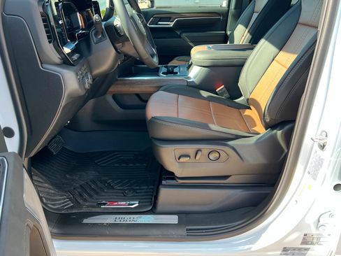 New 2026 Chevrolet Silverado 3500 High Country w/ High Country Premium Package AWD/4WD image 18