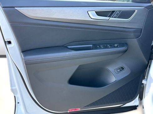 New 2026 Volkswagen Atlas Cross Sport SE image 20