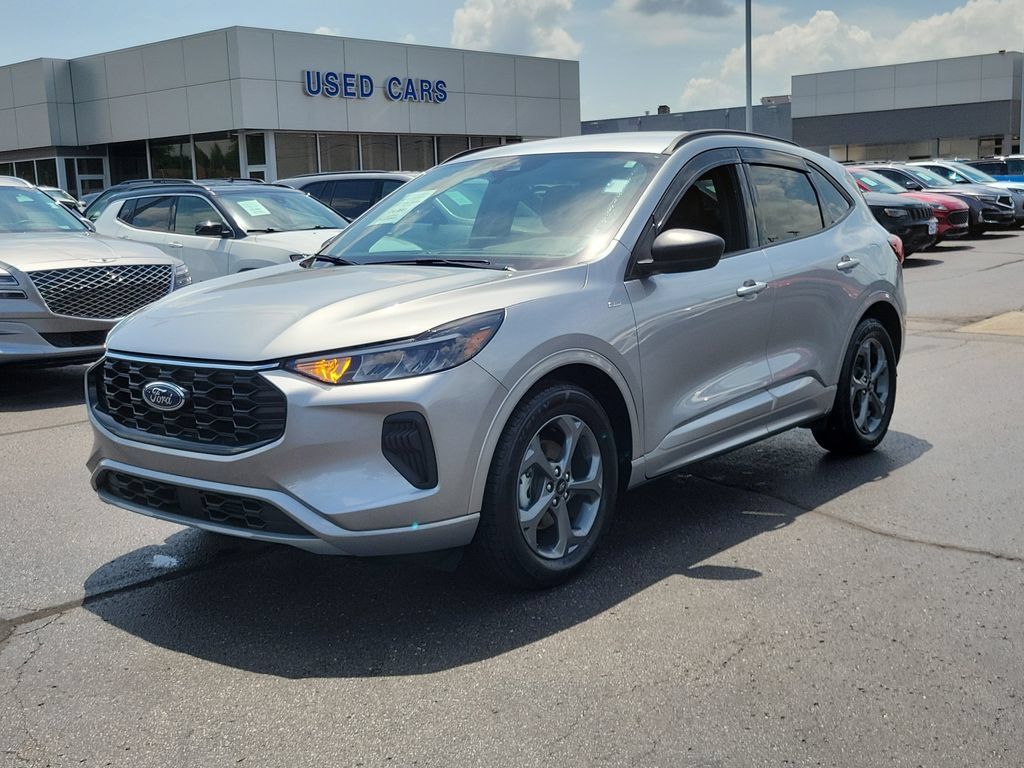 Certified 2023 Ford Escape ST-Line FWD image 8
