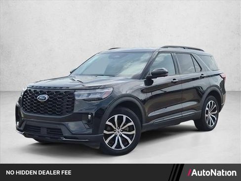 Used 2025 Ford Explorer ST-Line AWD/4WD image 1