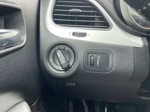 Used 2016 Dodge Journey SXT w/ Premium Group AWD/4WD image 16