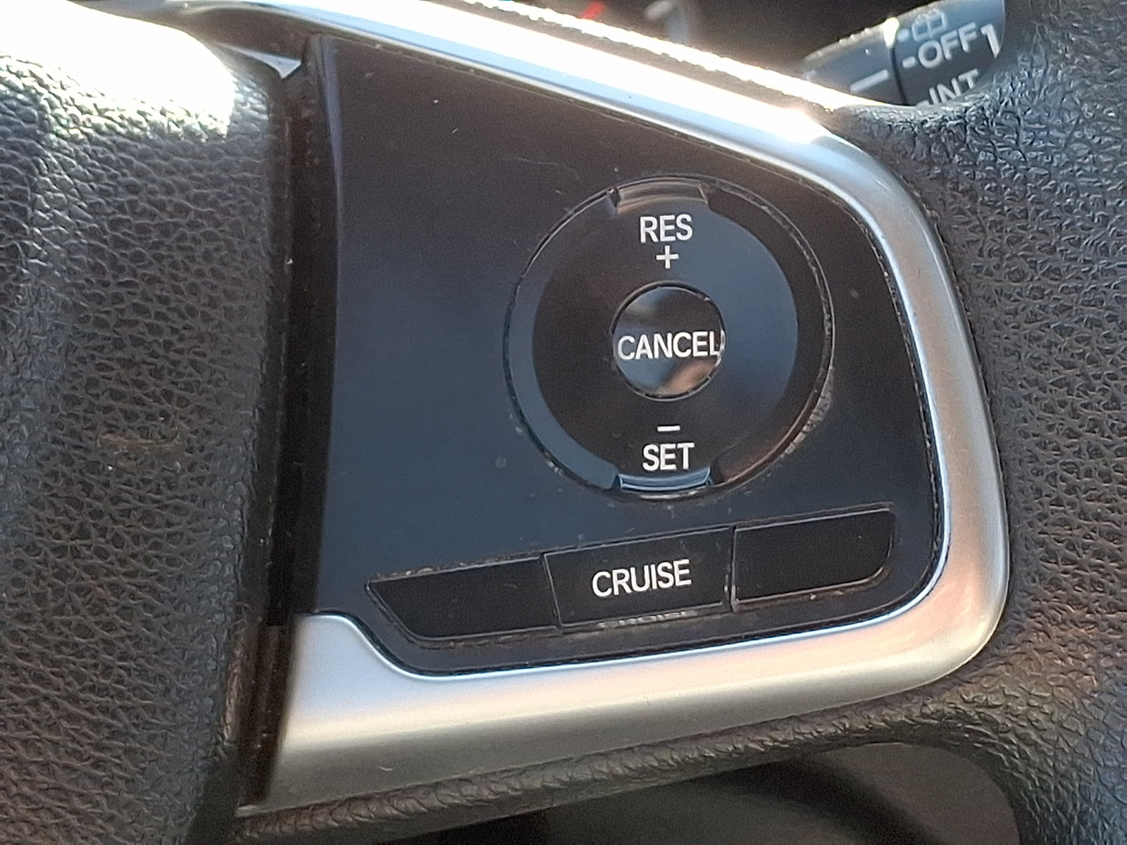 Certified 2018 Honda CR-V LX image 21