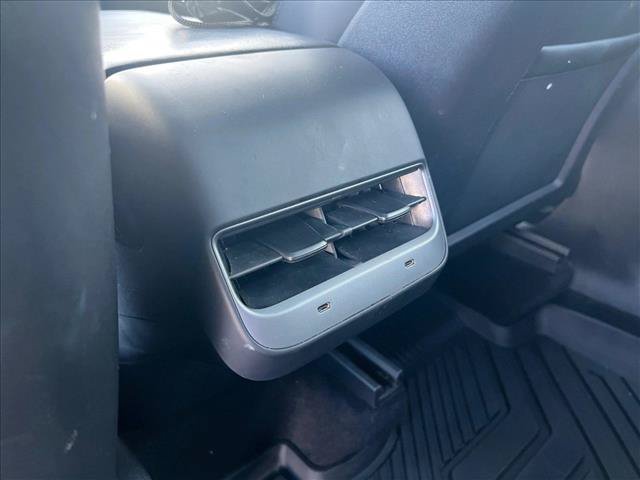 Used 2021 Tesla Model Y Performance AWD/4WD image 19
