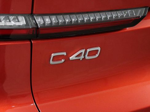 Certified 2023 Volvo C40 P8 Recharge Plus w/ Climate Package image 19