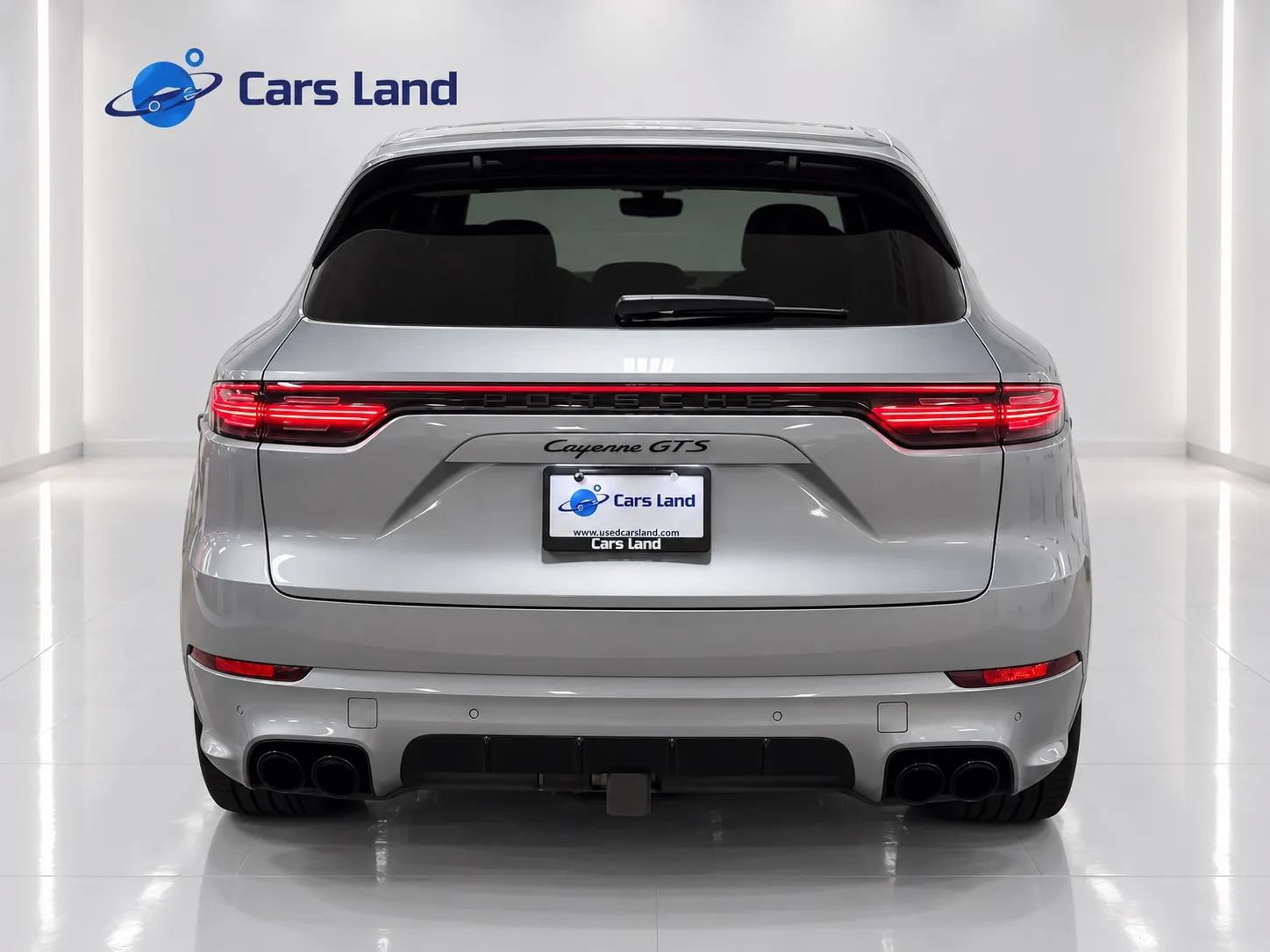 Used 2021 Porsche Cayenne GTS AWD/4WD image 4