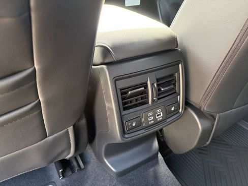 New 2026 Subaru Outback Touring XT image 31