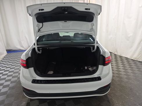 Used 2025 Volkswagen Jetta Sport FWD image 33