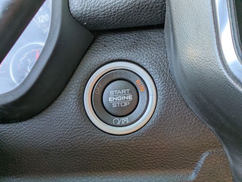 Used 2022 RAM 3500 Laramie w/ Night Edition image 21