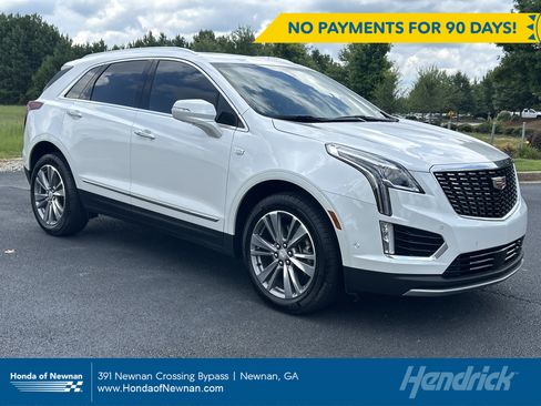 Used 2025 Cadillac XT5 Premium Luxury w/ Technology Package FWD image 1