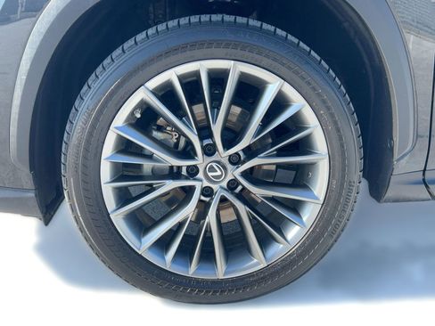 Used 2022 Lexus NX 350h NX 350h Premium image 12