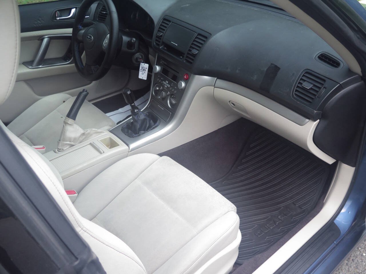 Used 2009 Subaru Legacy 2.5i Special Edition AWD/4WD image 13