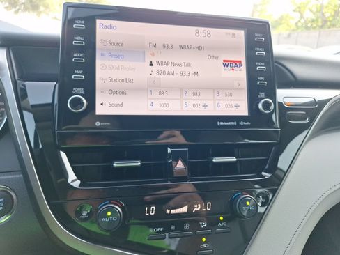 Used 2024 Toyota Camry XLE FWD image 26