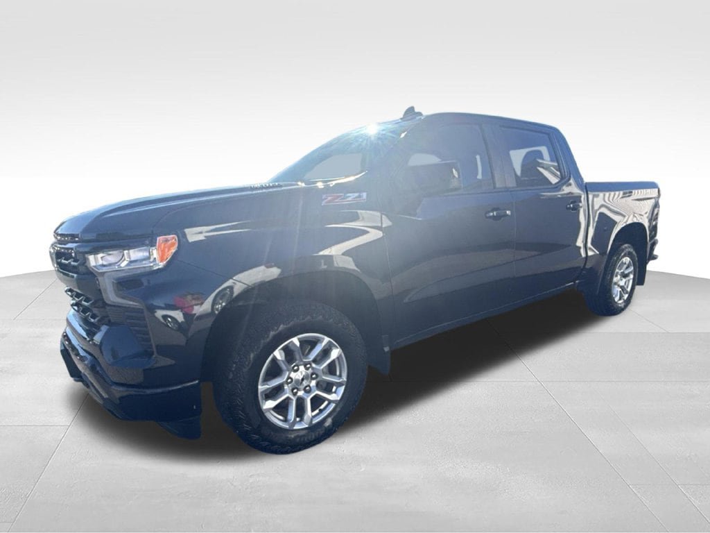 Used 2024 Chevrolet Silverado 1500 RST w/ Z71 Off-Road Package AWD/4WD image 5