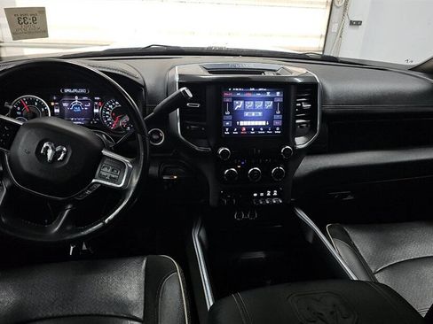 Used 2021 RAM 2500 Laramie w/ Night Edition AWD/4WD image 5