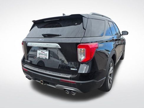 Used 2020 Ford Explorer Platinum w/ Premium Technology Package image 6