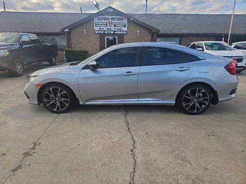 Used 2020 Honda Civic Sport image 6