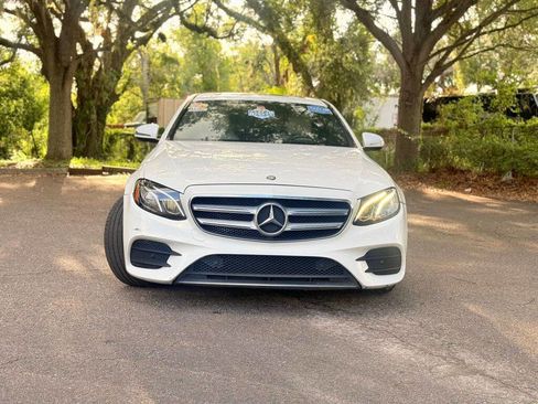 Used 2017 Mercedes-Benz E 300 image 2