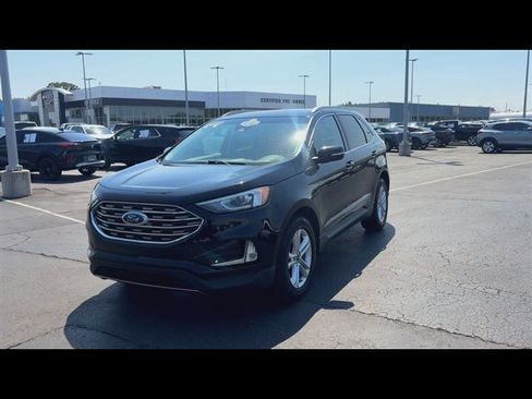 Used 2020 Ford Edge SEL w/ Convenience Package AWD/4WD image 4
