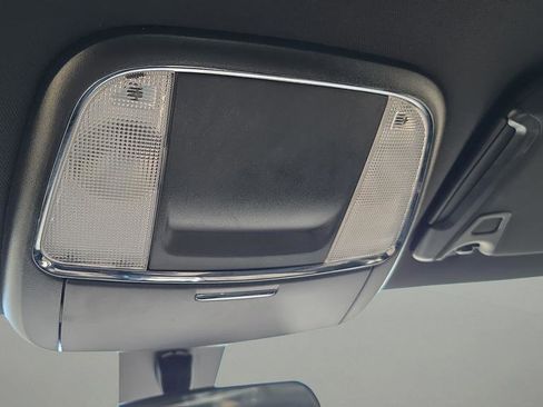 Used 2023 Dodge Charger SXT image 27