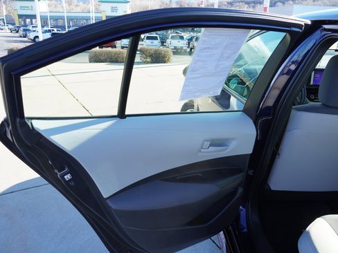 Certified 2024 Toyota Corolla LE w/ LE Convenience Package image 19