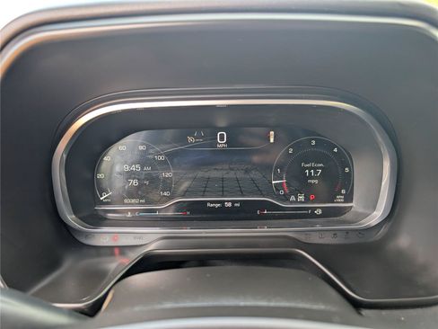 Used 2023 GMC Yukon AT4 w/ Technology Package AWD/4WD image 28