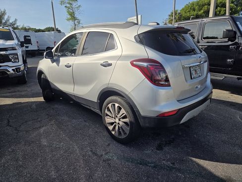 Used 2019 Buick Encore Preferred FWD image 4