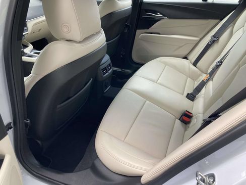 Used 2026 Cadillac CT4 Premium Luxury RWD image 9