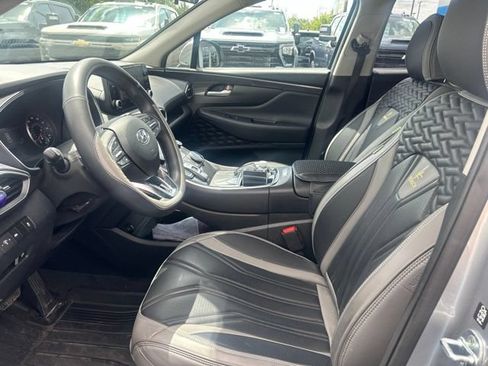 Used 2023 Hyundai Santa Fe SE AWD/4WD image 4