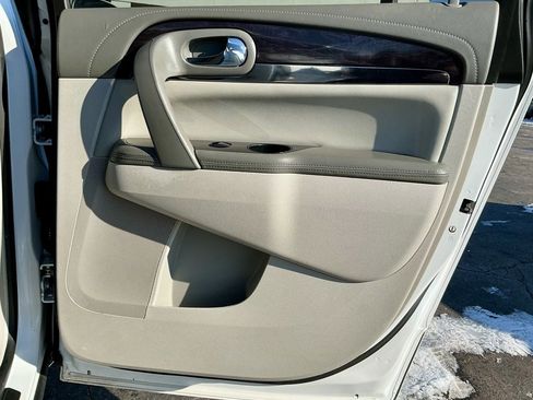 Used 2017 Buick Enclave Premium w/ Experience Buick Package image 25