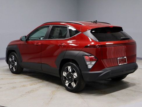 Used 2025 Hyundai Kona SEL image 9