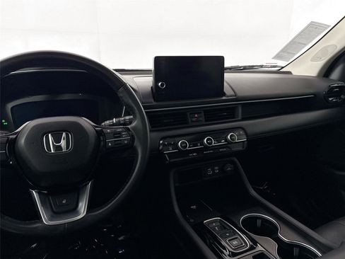 Used 2023 Honda Pilot Elite image 34