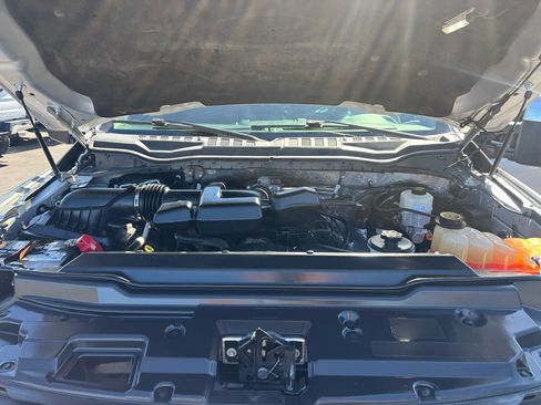 Used 2018 Ford F250 XLT w/ XLT Premium Package image 18