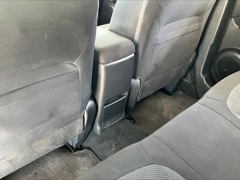 Used 2014 Nissan Rogue S w/ Convenience Package image 32