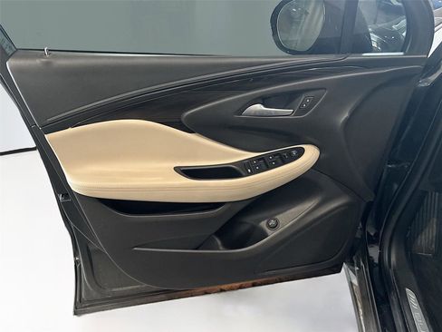 Used 2020 Buick Envision Preferred FWD image 9