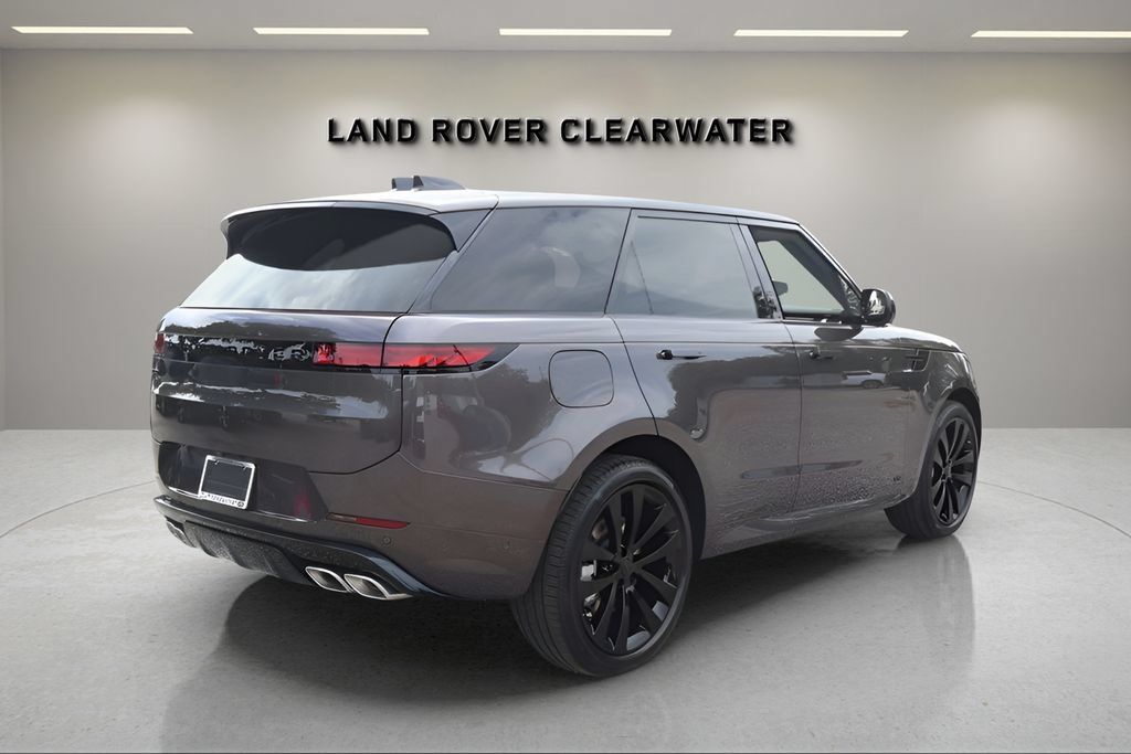 New 2026 Land Rover Range Rover Sport Dynamic SE AWD/4WD image 5
