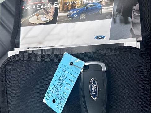 Used 2018 Ford Edge SEL w/ Equipment Group 201A AWD/4WD image 41