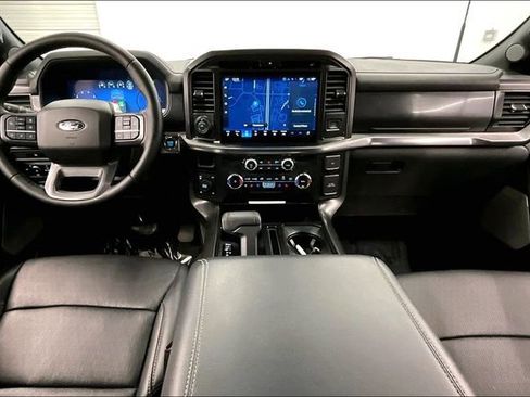 Used 2025 Ford F150 Lariat AWD/4WD image 18