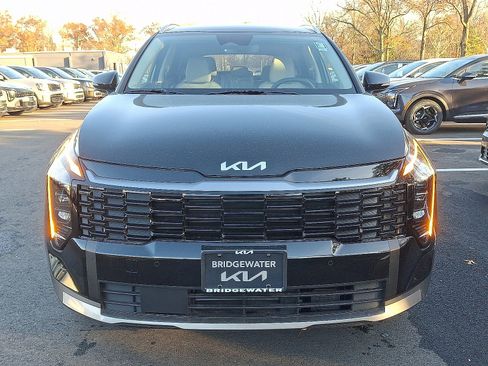 New 2026 Kia Sportage AWD Hybrid image 2