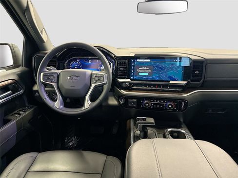 Used 2025 Chevrolet Silverado 1500 RST AWD/4WD image 24