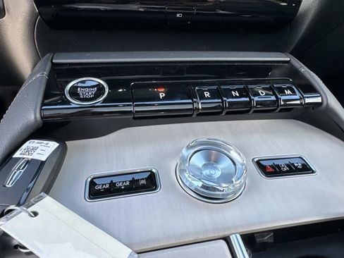 New 2025 Lincoln Navigator Reserve w/ Jet Appearance Package image 30