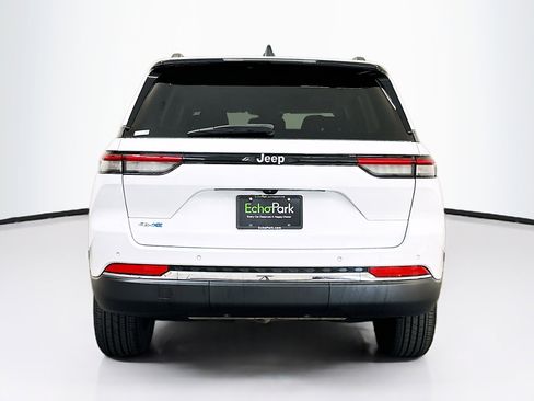 Used 2022 Jeep Grand Cherokee Limited 4xe image 7