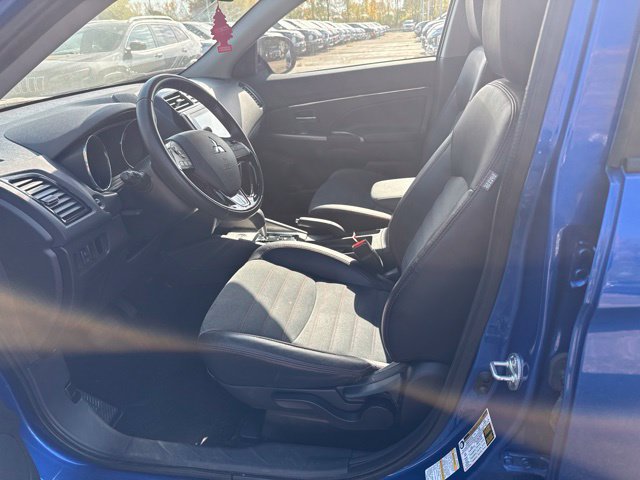 Used 2024 Mitsubishi Outlander Sport SE AWD/4WD image 5